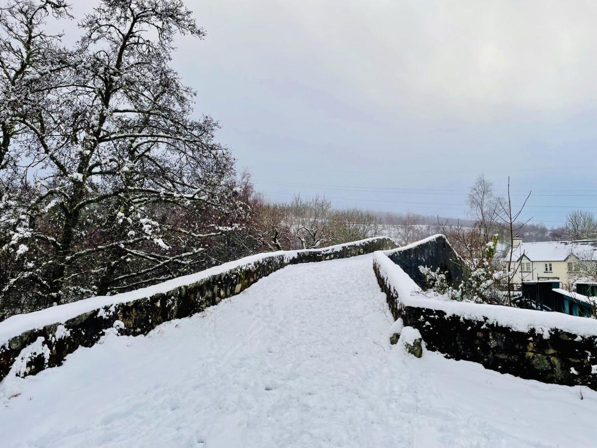 Caorann Lodge, 205 Tummel Valley 皮特洛赫里 外观 照片