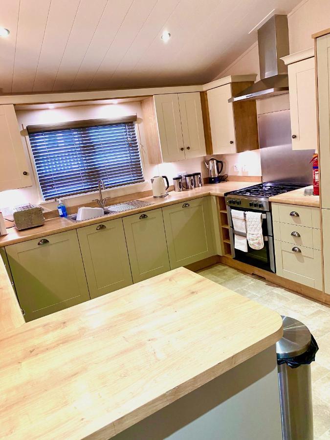 Caorann Lodge, 205 Tummel Valley 皮特洛赫里 外观 照片